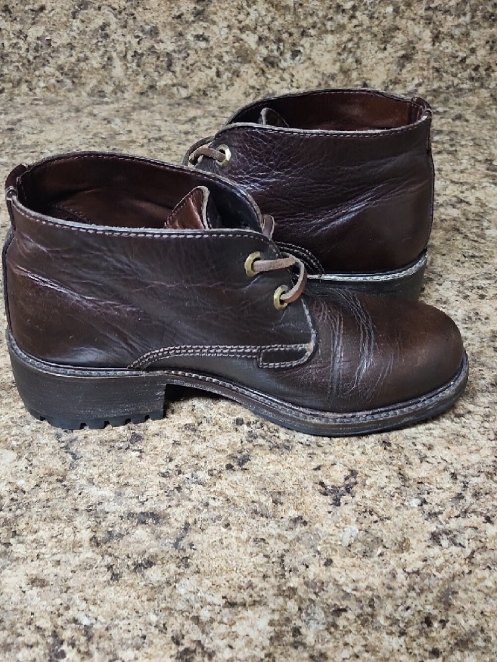 Vintage Leather Ankle Boots - Classic Casual Style - Picture 10 of 11